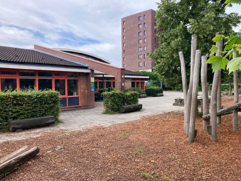 Fris! kinderdagverblijven Zonnewende de Keerkring BSO (Buitenschoolse opvang) - After-school care in Apeldoorn