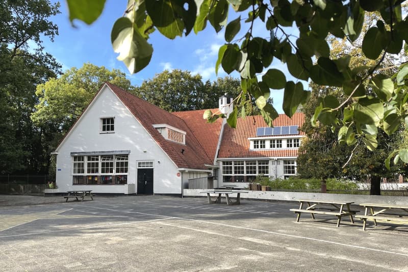 Alles Kits van Reenenschool - After-school care in Bergen (NH)