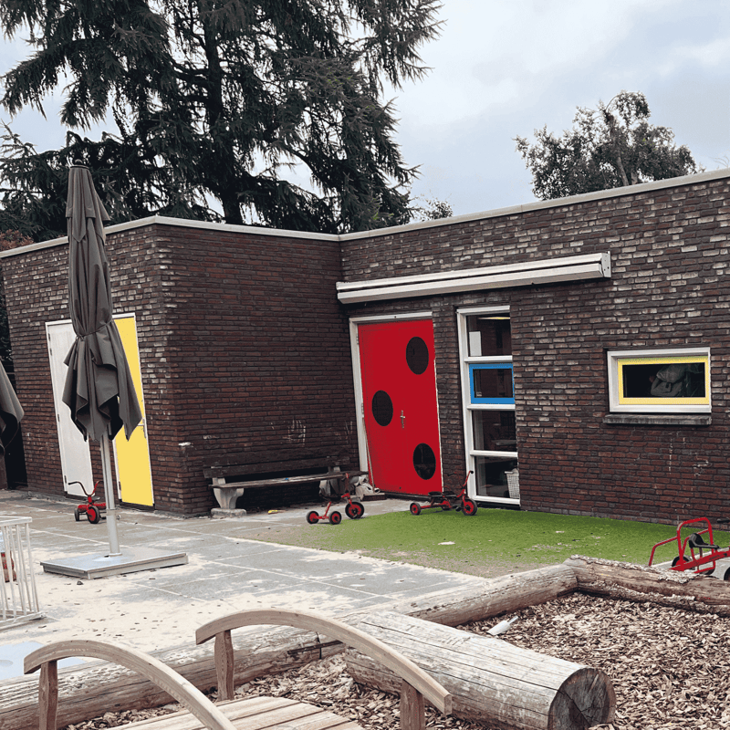 Fris! Kinderopvang KDV De Molen - Kinderdagverblijf in Veenendaal
