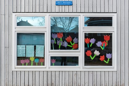 Artwork on benefits scandal unveiled in presence of victims