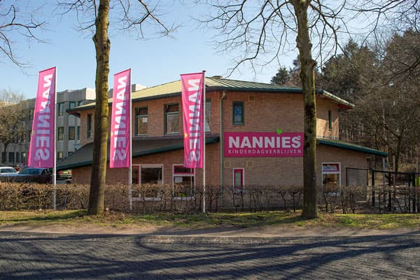 Nannies Kinderdagverblijven - Daycare in Malden