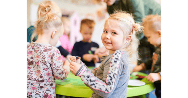 peuteropvang Yn e Jister - Daycare in Hallum