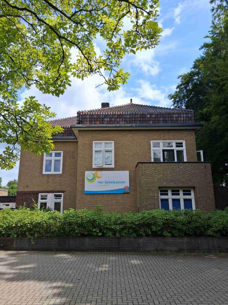 Fris! Kinderopvang KDV Het Speelkasteel - Kinderdagverblijf in Apeldoorn