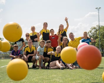 Yellowbellies Linschoten - Image 1