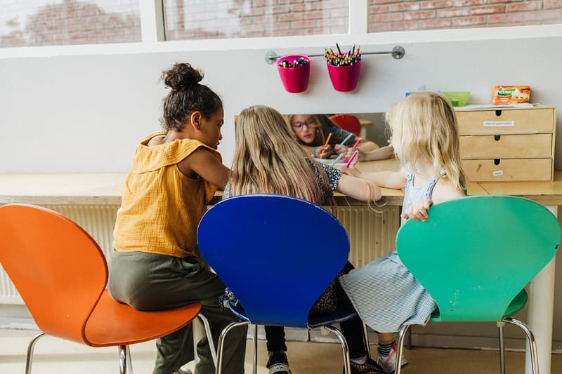SKSG Bubbel De Regenboog - After-school care in Tolbert
