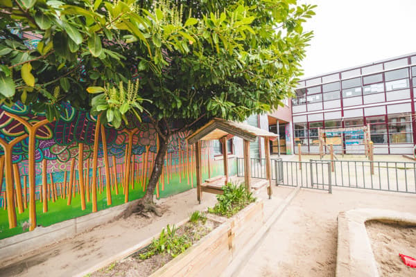 Partou KDV Baron G.A. Tindalplein 12 - Kinderdagverblijf in Amsterdam