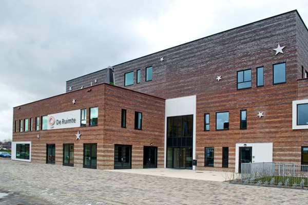 Partou KDV Nimfenplein 1 - Kinderdagverblijf in Almere