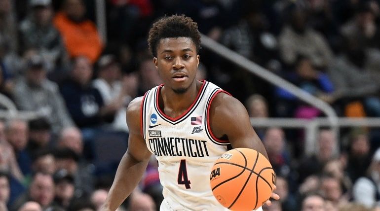 Connecticut Huskies.jpg