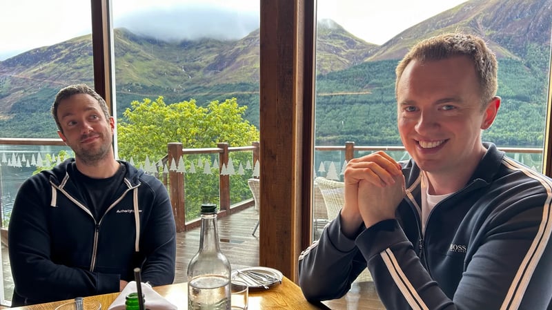 Gael and Mark, co-founders of Authority Hacker