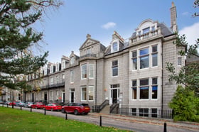 Photo of 3 Queen's Gardens