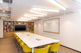 Photo of 8 Queen's Road East