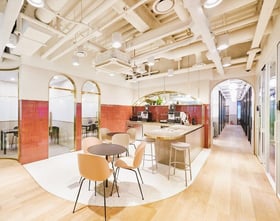Photo of 242 Teheran-ro, Seoulleung 2
