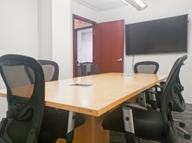 Photo of 1816 Crowchild Trail NW