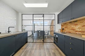 Photo of 4 Golden Square
