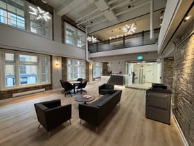 Photo of 197 Yonge Street