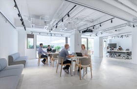 Photo of 50 Bonham Strand, Sheung Wan