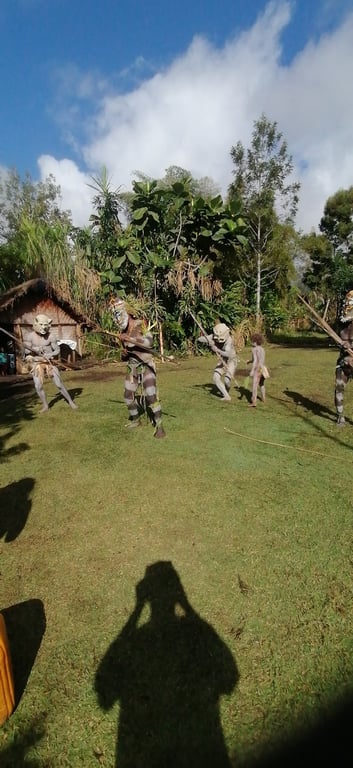Asaro Mudmen Village