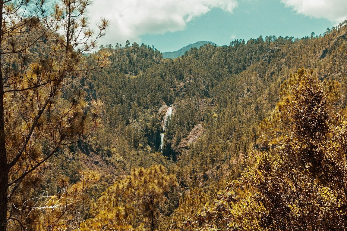 Aguas Blancas Waterfall