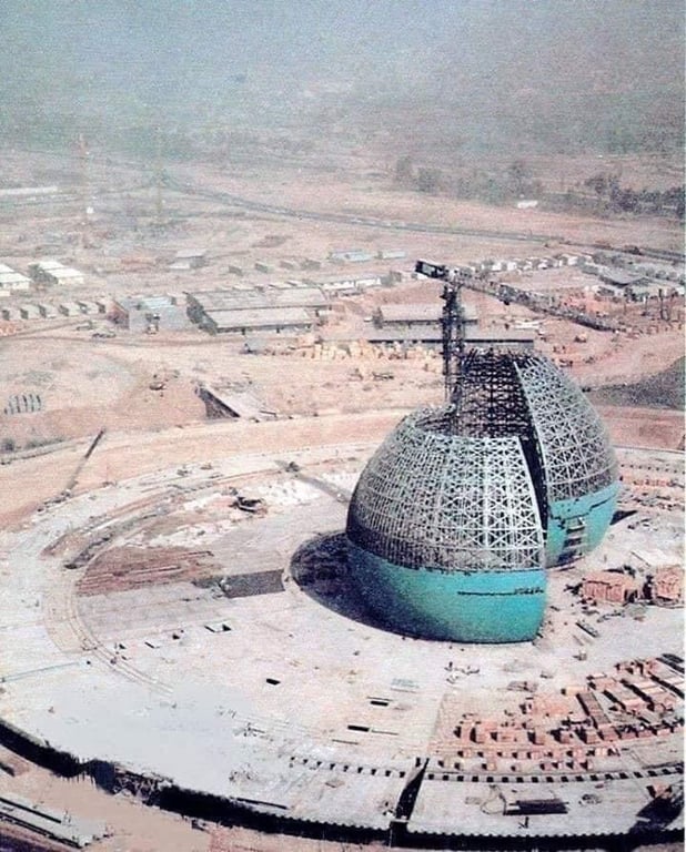 Al-Shaheed Monument