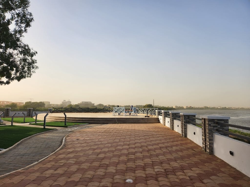 Al-Mogran Family Park