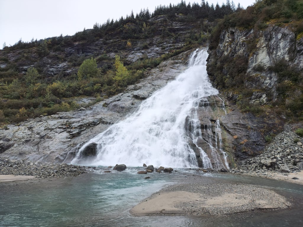 Nugget Falls
