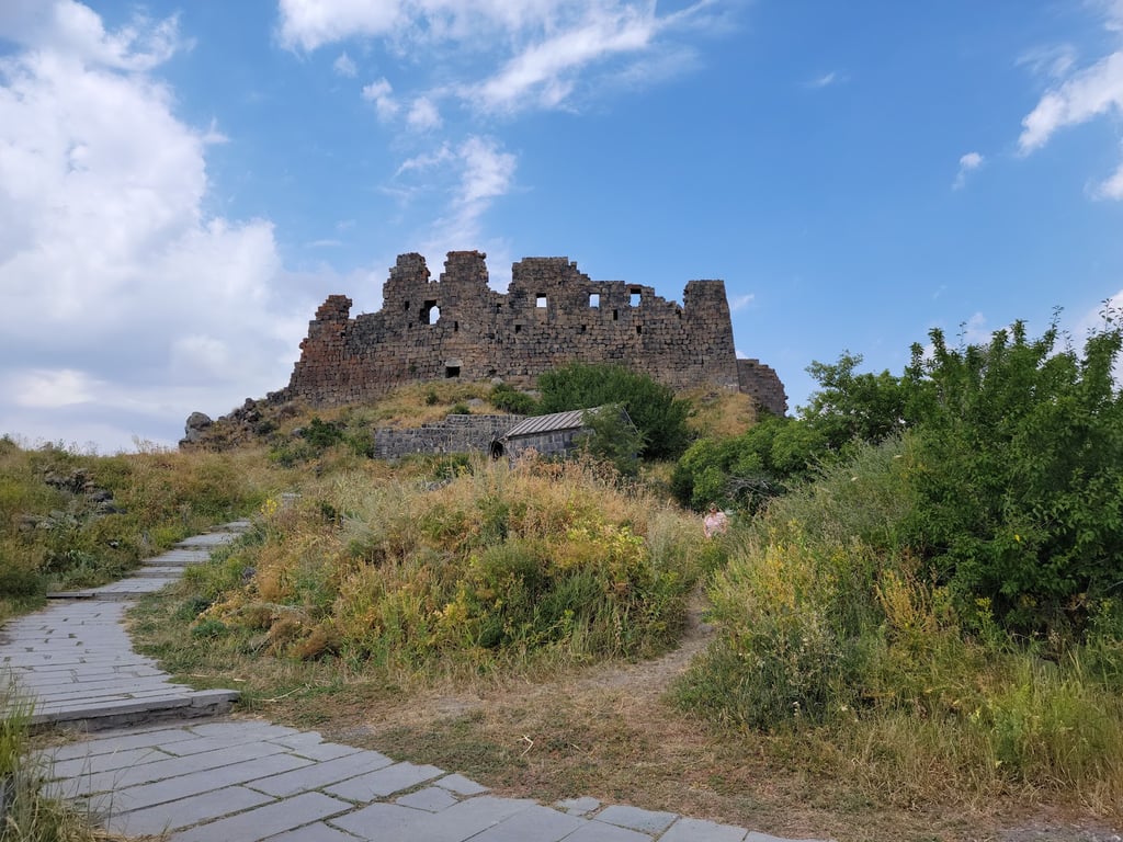 Amberd Fortress