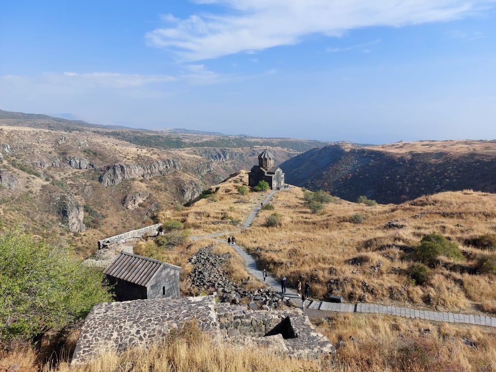 Amberd Fortress