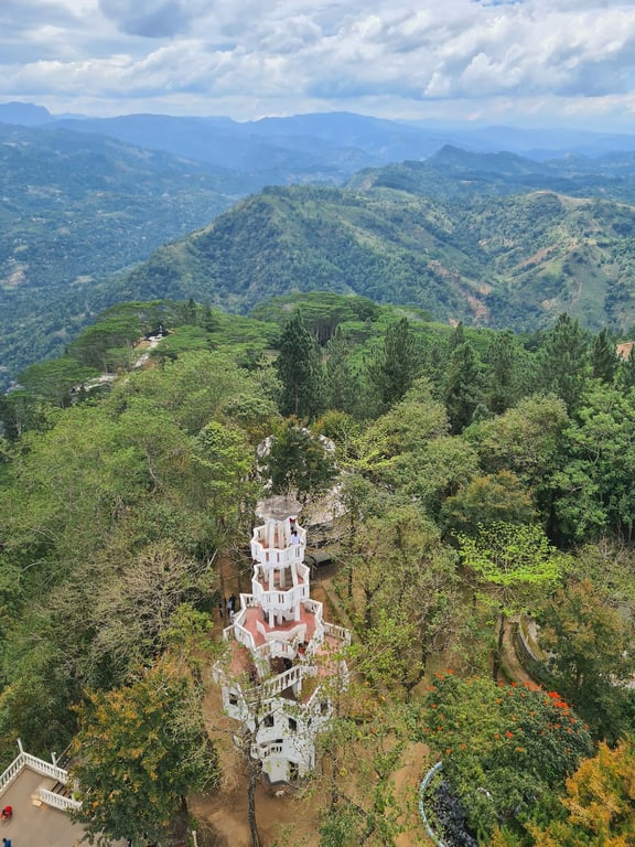 Ambuluwawa Tower