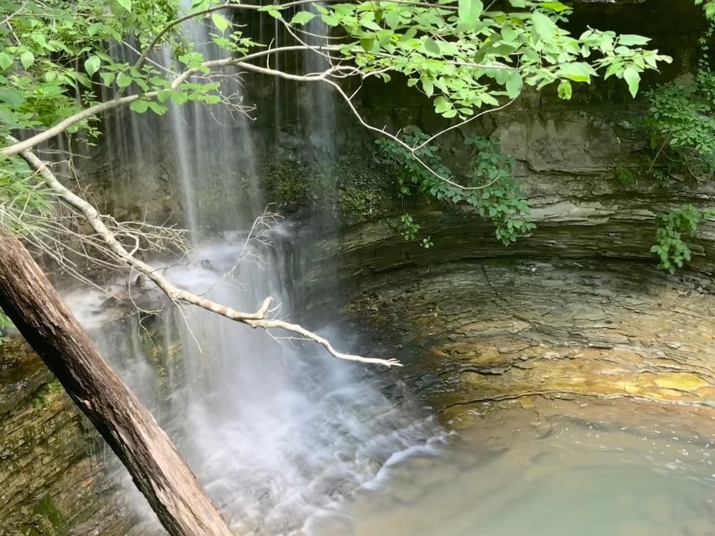 Barnes Hollow Falls