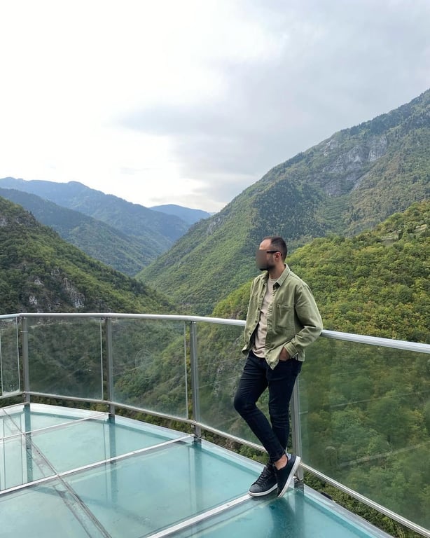 Hatila Cam Teras