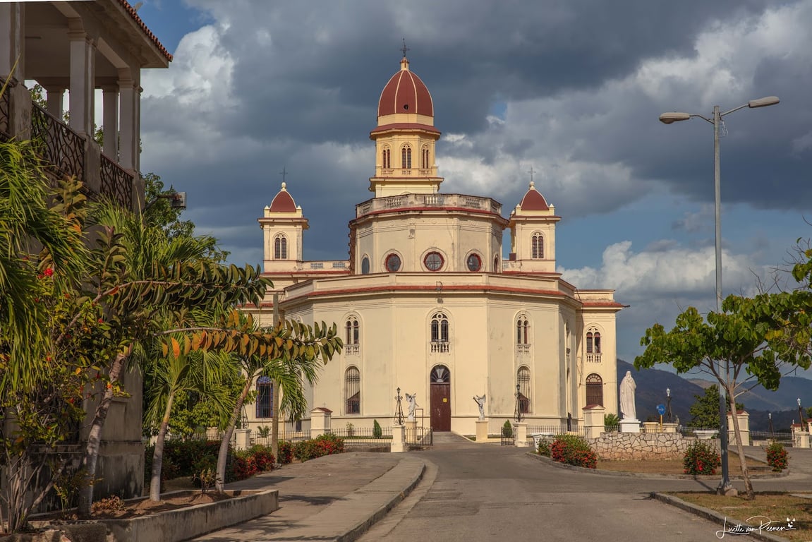 Basílica de Nuestra Señora de El Cobre