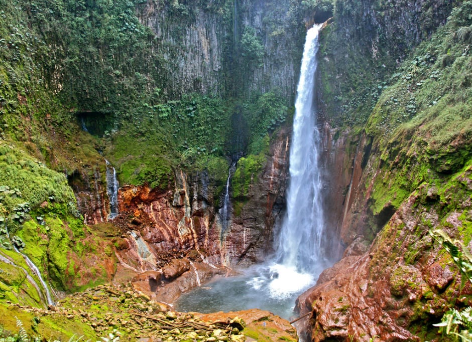 Bajos del Toro Waterfall