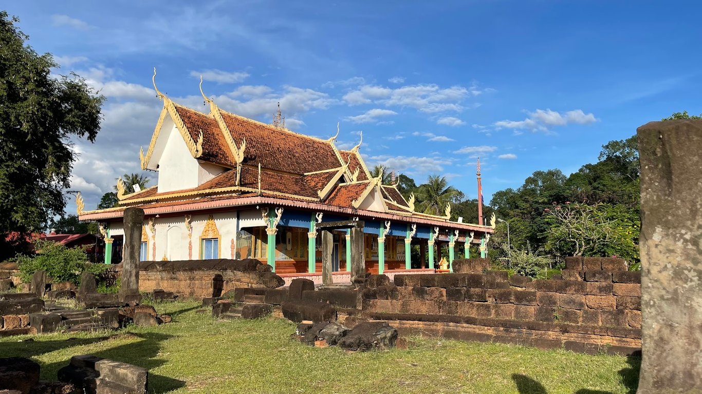 Bakong Temple
