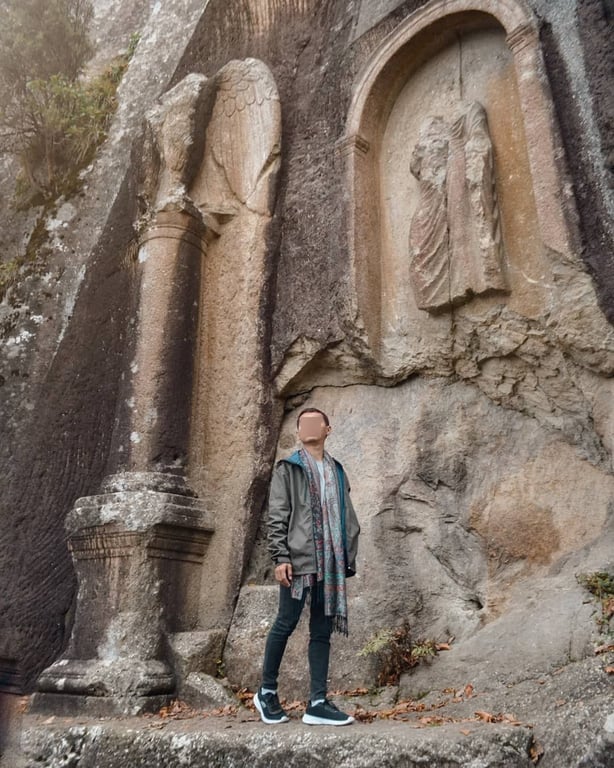 Kuşkayası Yol Anıtı