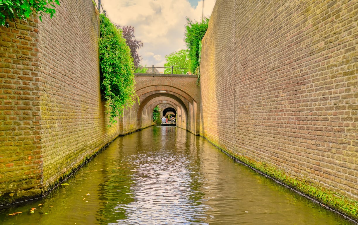 Binnendieze Underground Boat Tour