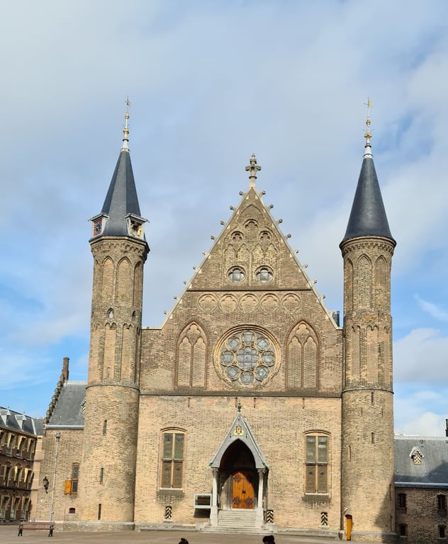 Binnenhof Parliament & Hofvijver