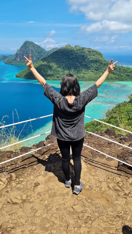 Bohey Dulang Peak View