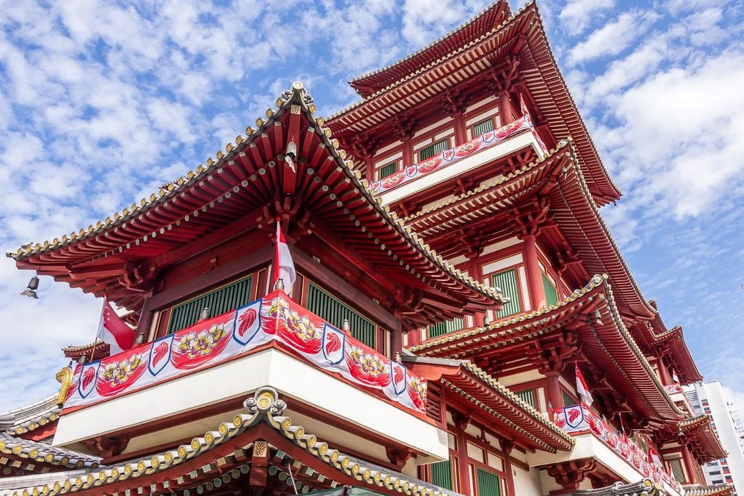 Buddha Tooth Relic Temple