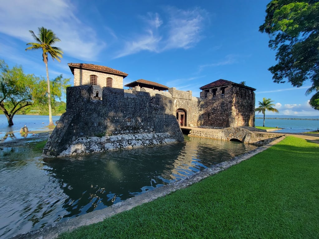 Castillo de San Felipe de Lara