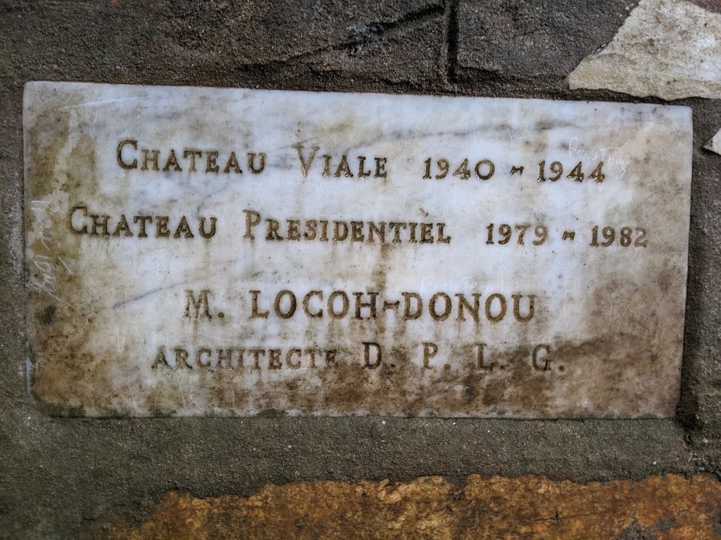 Château Vial Ruins
