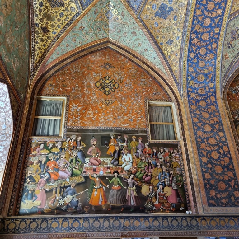 Chehel Sotoun Palace