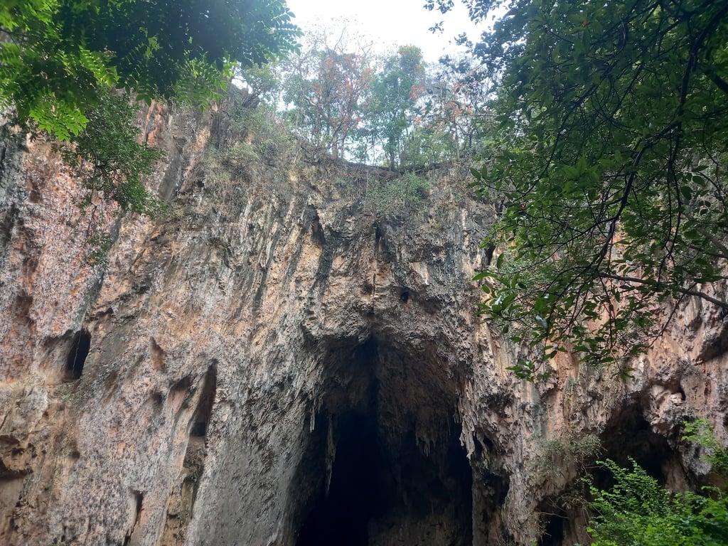 Chinhoyi Caves