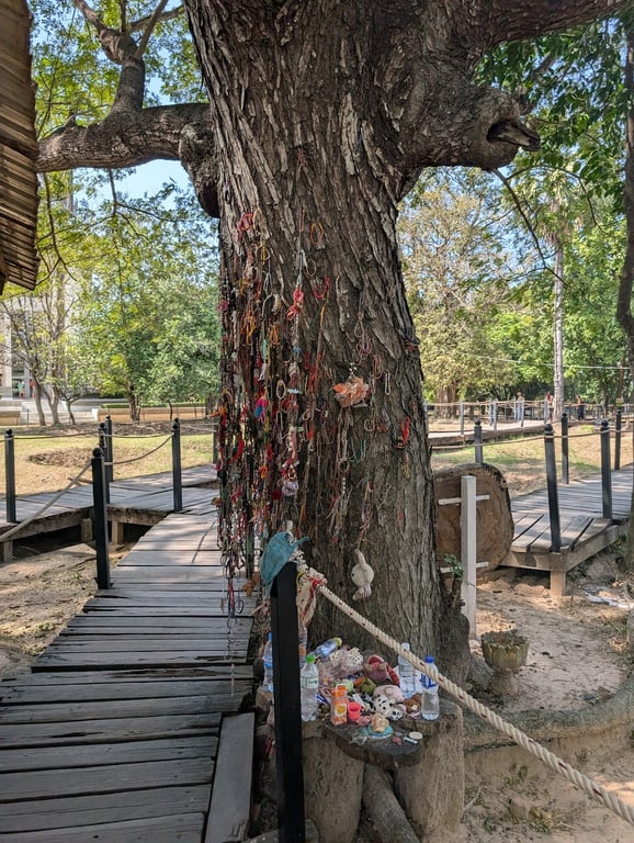 Choeung Ek Memorial