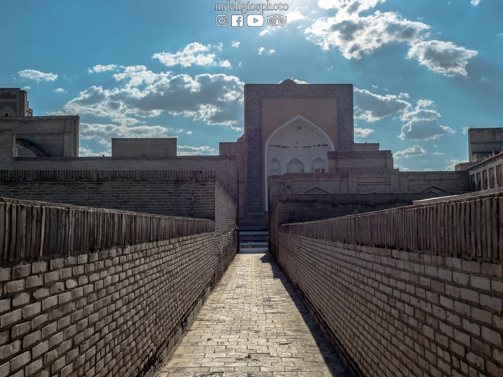 Chor-Bakr Necropolis