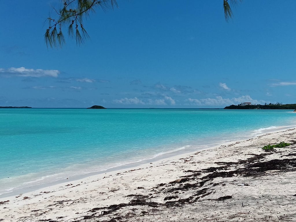 Coco Plum Beach