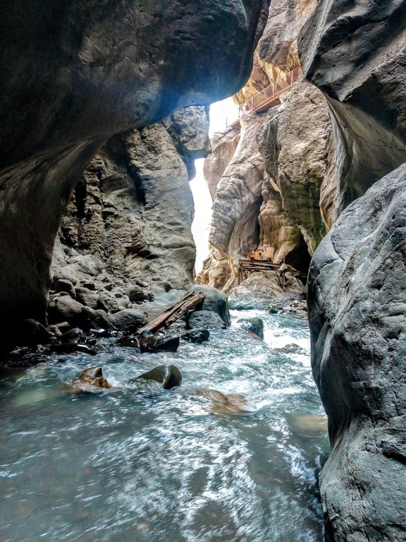 Box Canyon Falls