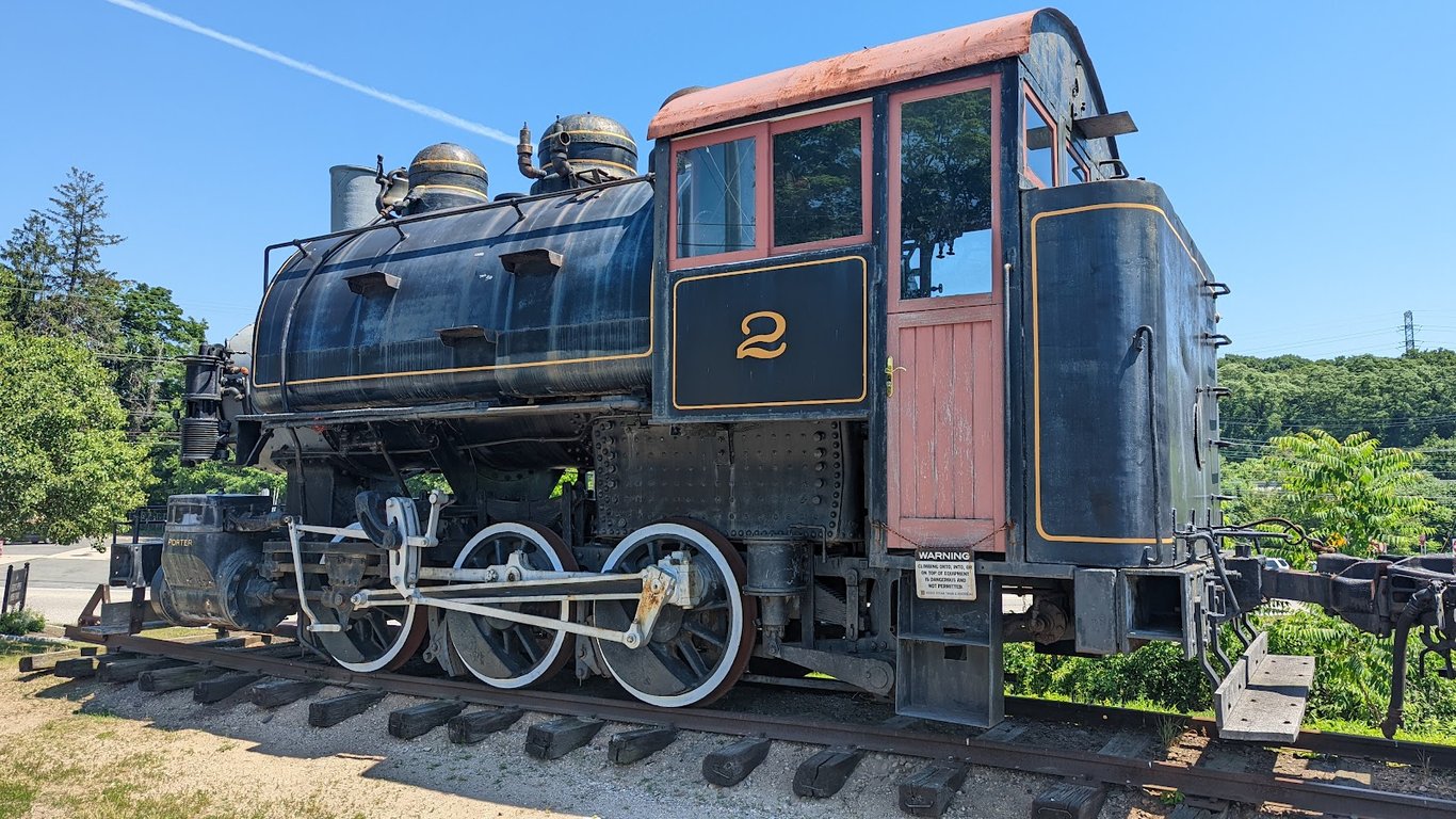 Essex Steam Train & Riverboat