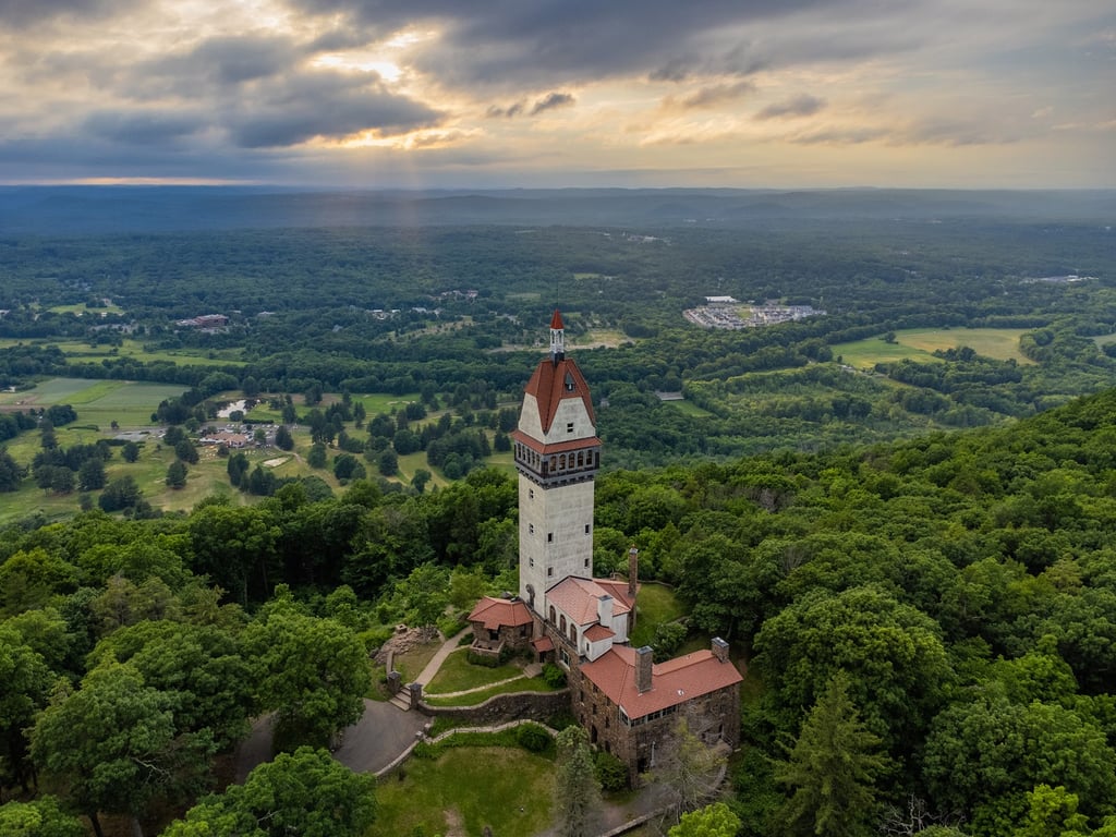 Heublein Tower