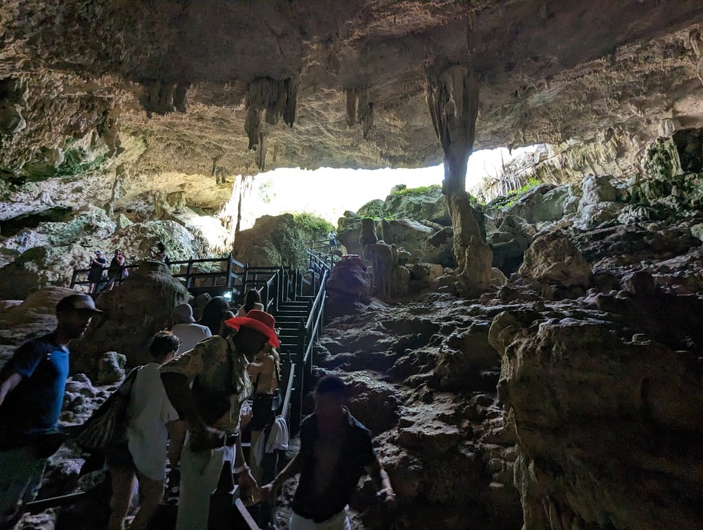 Cueva de Saturno