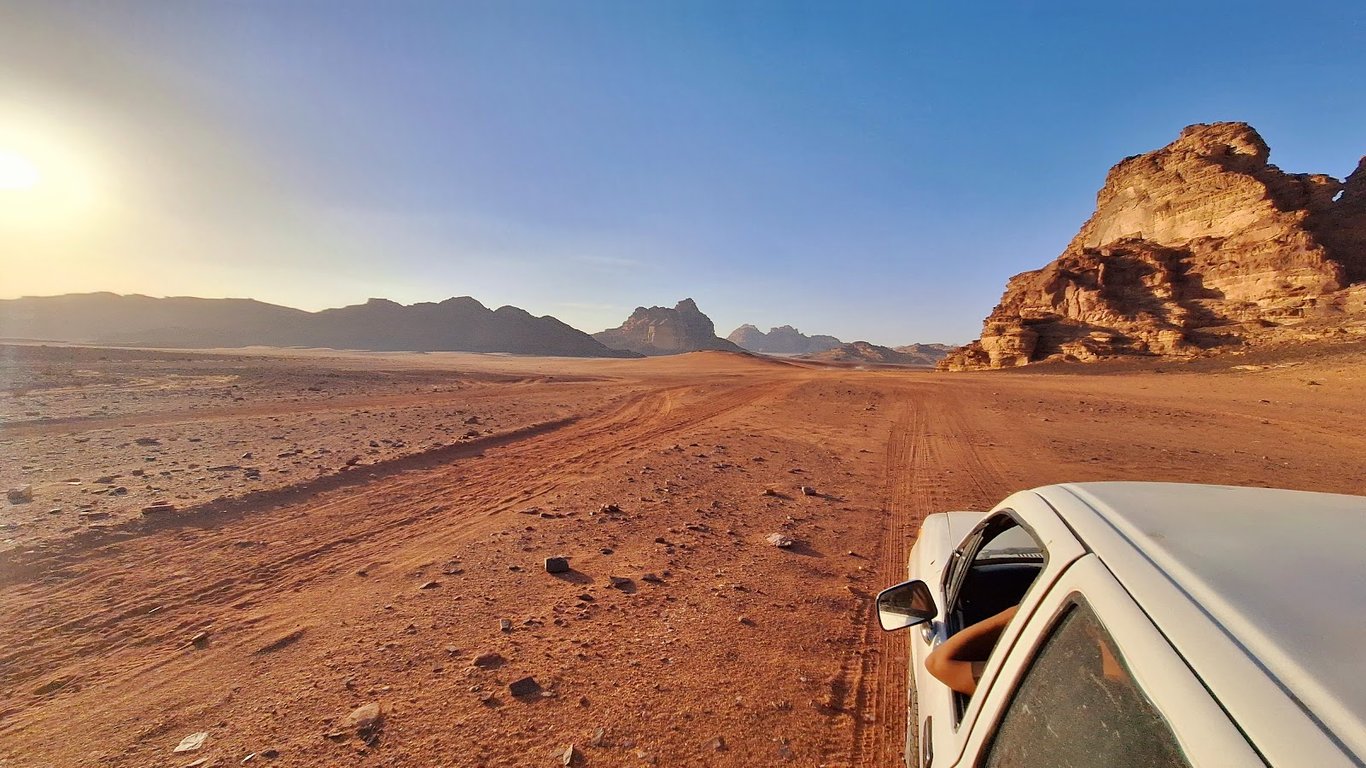 Desert Dunes & Jeep Trail